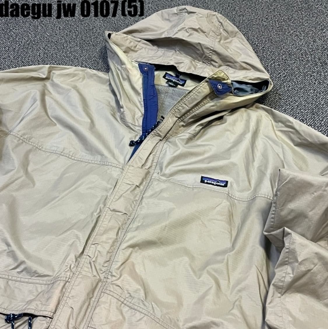 파타고니아 바람막이  상품이미지2