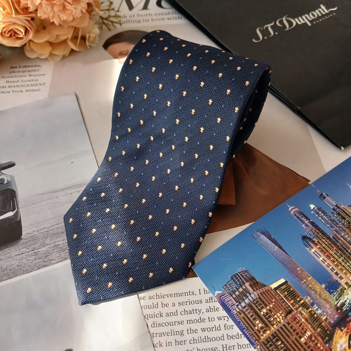 듀퐁 실크 네이비 마이크로 도트 넥타이 8.5cm A등급 A19074
 상품이미지2