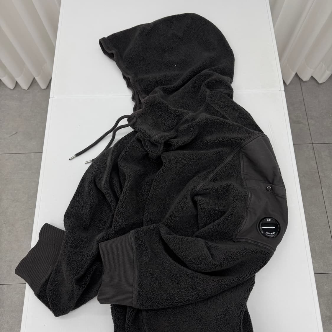 CP컴퍼니 플리스 후드티  상품이미지1