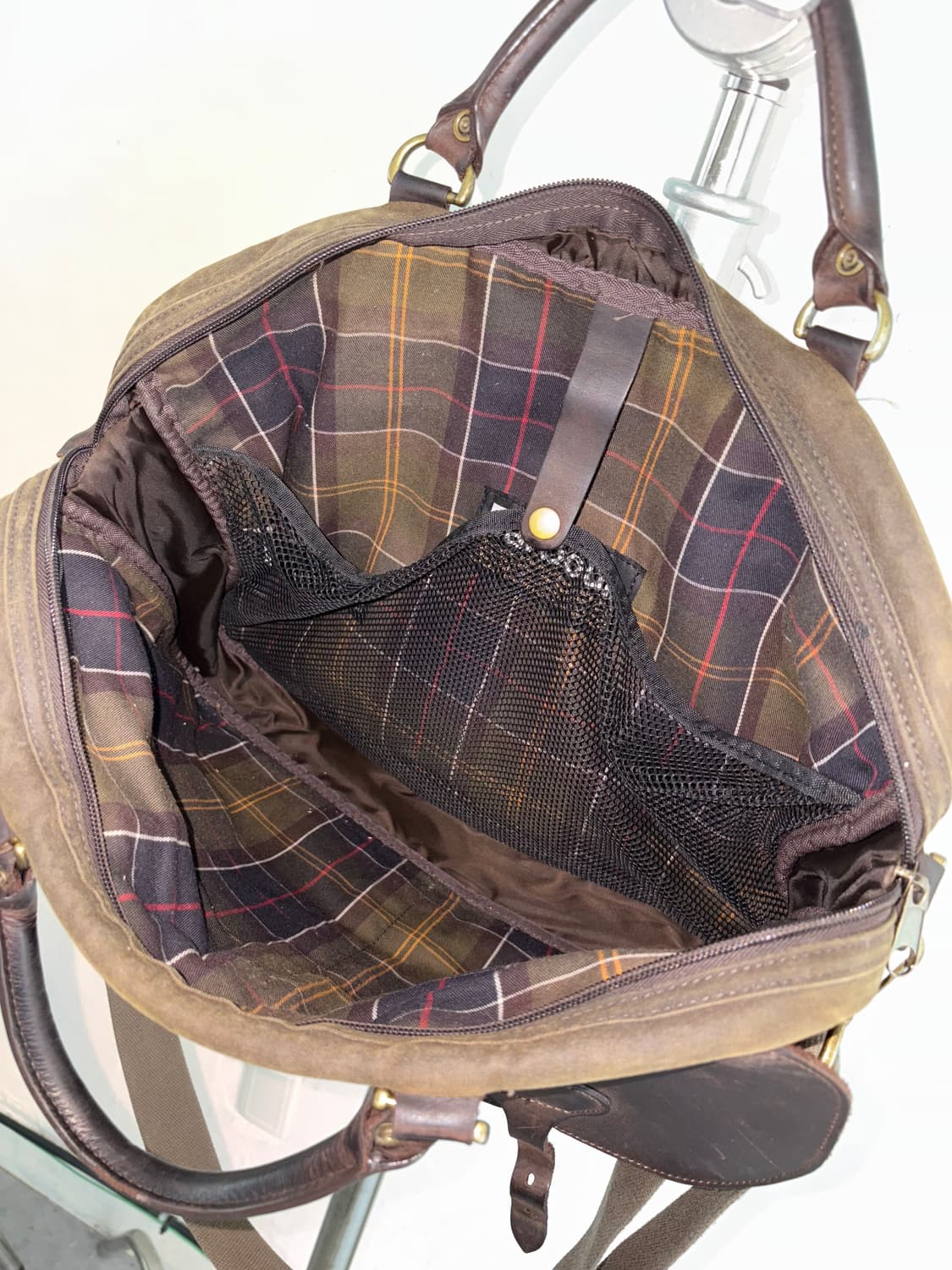 Barbour 바버 왁스드 레더 브리프케이스 상품이미지6