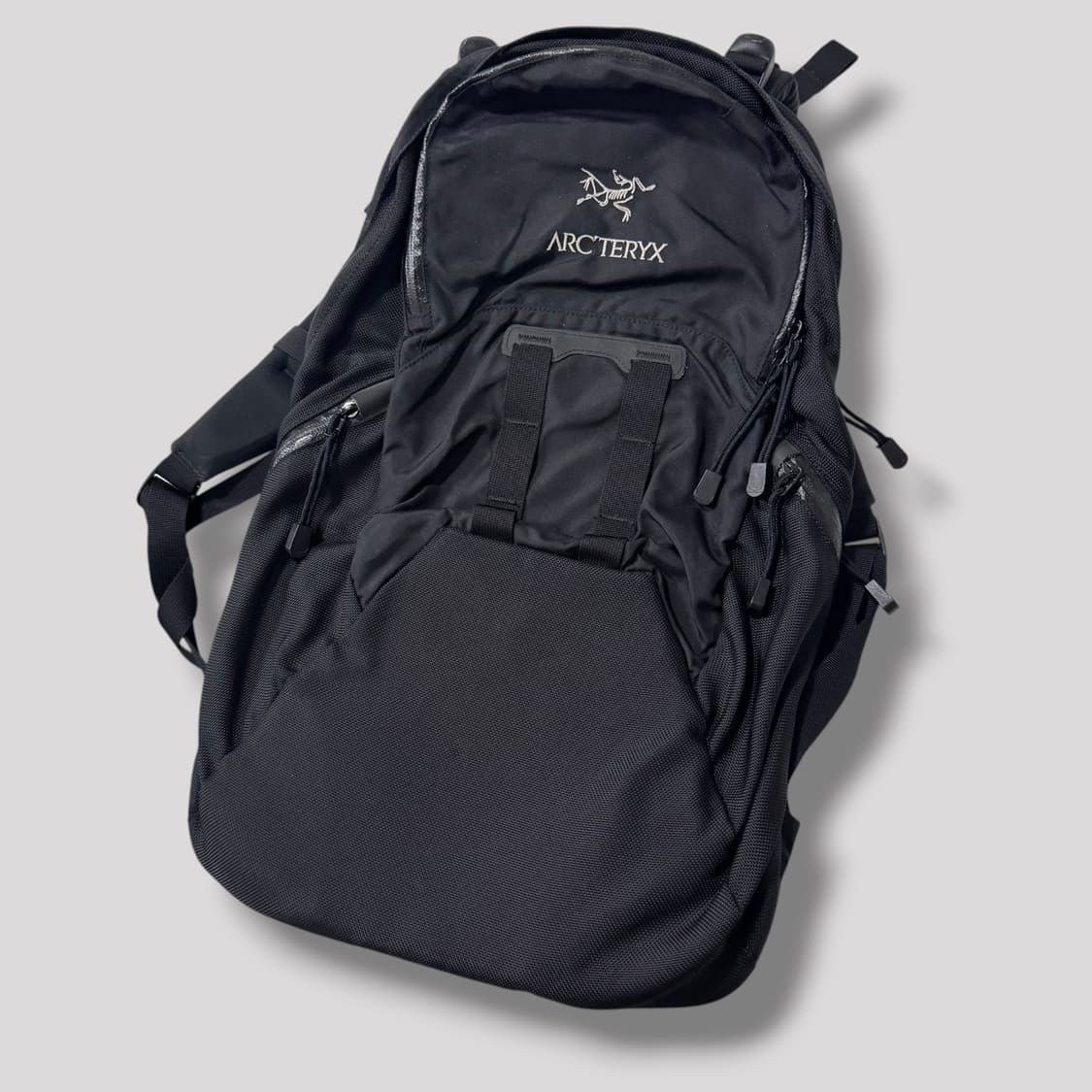 아크테릭스 블랙 백팩 상품이미지1