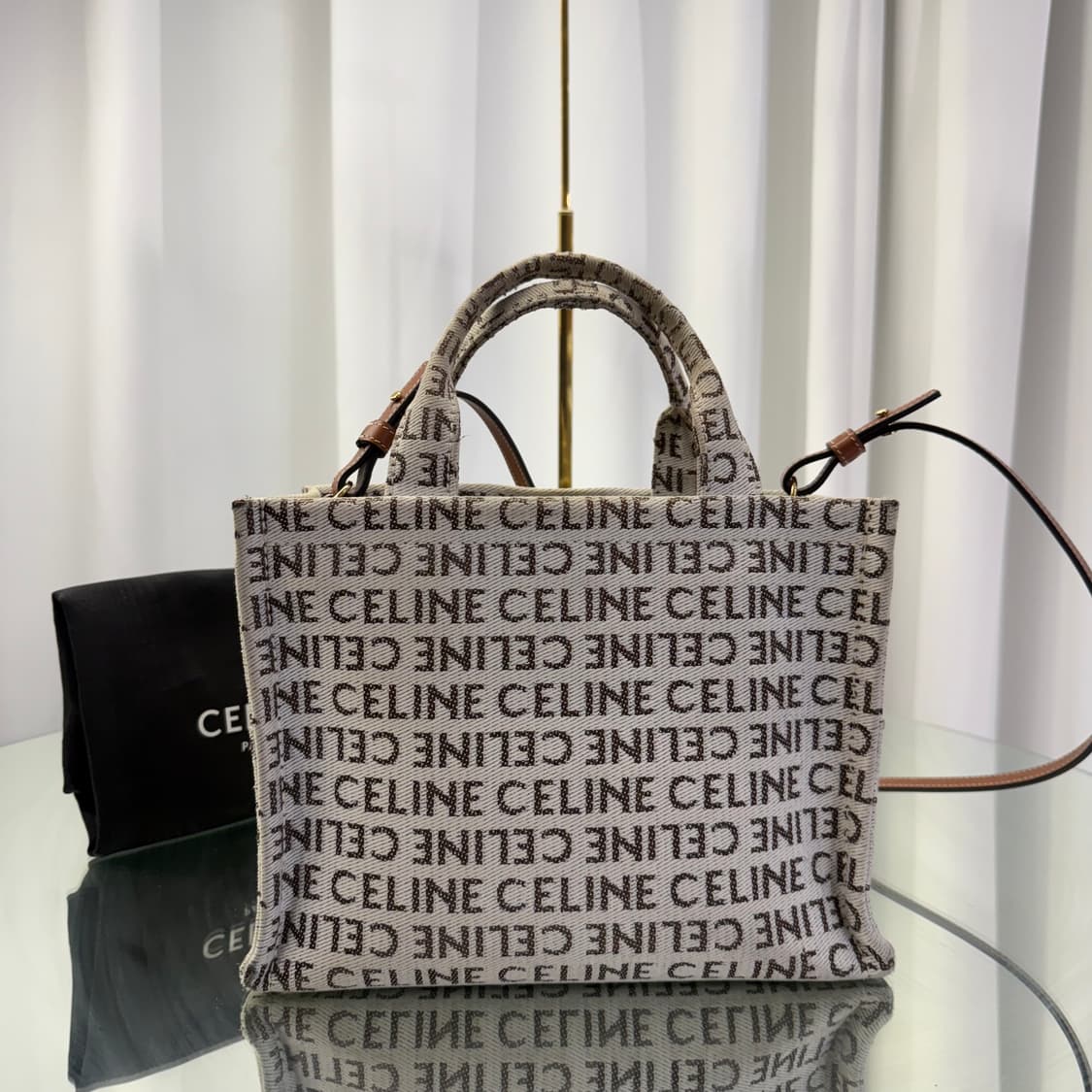 셀린느 캔버스 타이스 퀴르 카바스백 토트백 스몰 상품이미지10