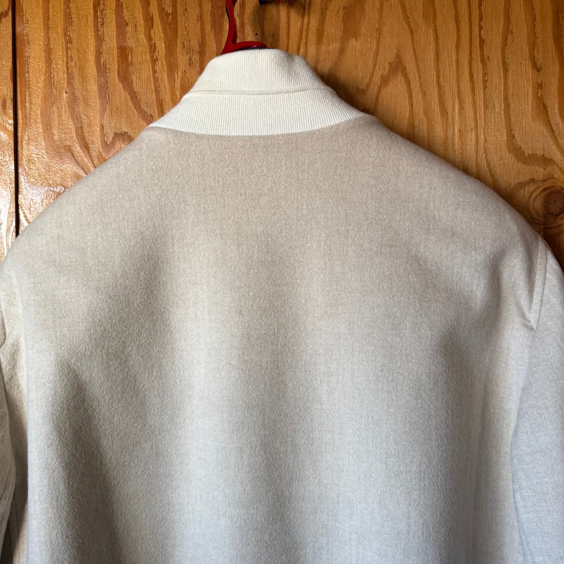 브루넬로 쿠치넬리 23 F/w 캐시미어 봄버 자켓 판매 합니다. 상품이미지9