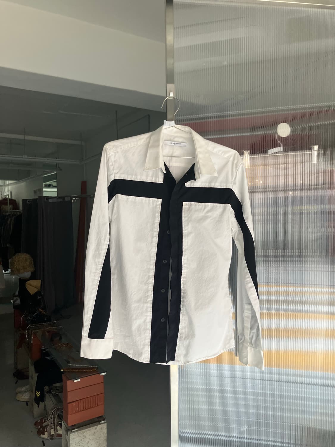 지방시 셔츠  상품이미지1