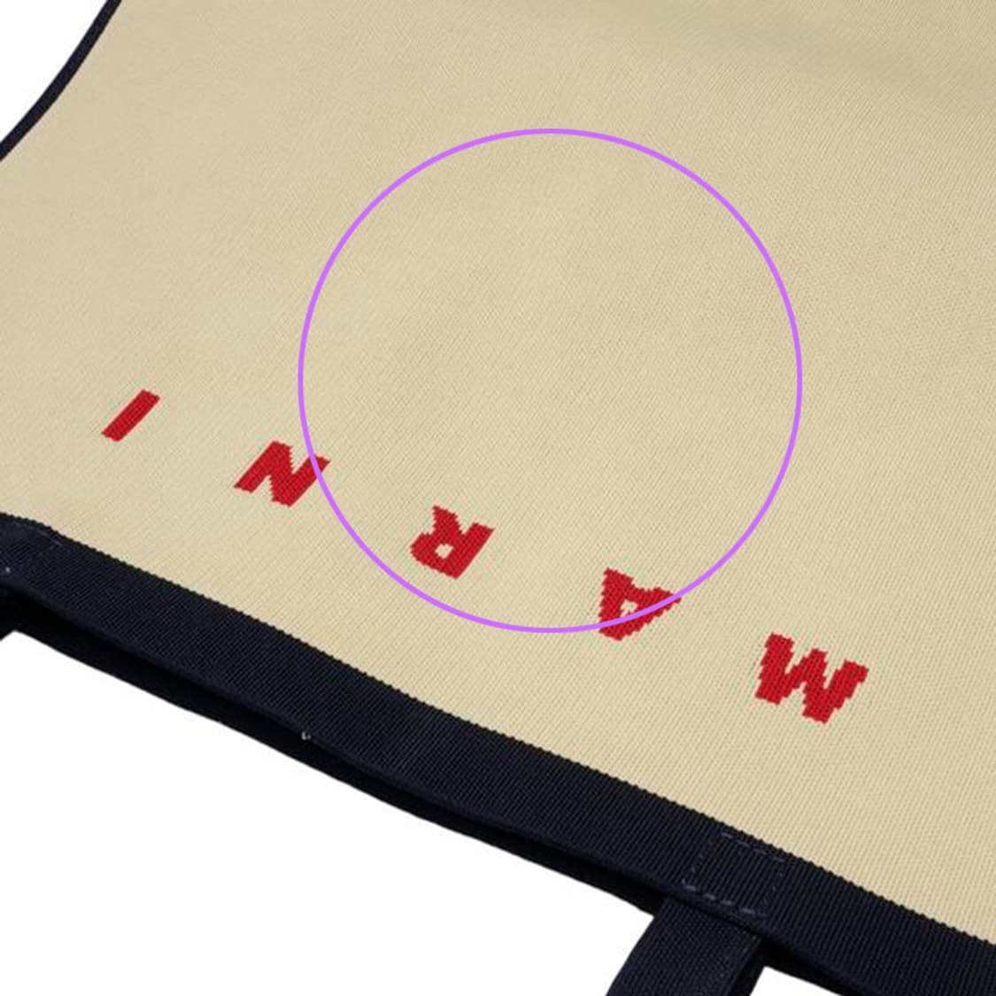 (중고) 마르니 베이지 네이비 크루즈 플랫 쇼핑 숄더백 상품이미지6