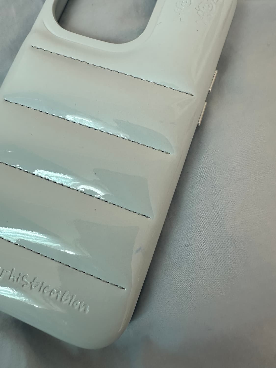 어반소피스티케이션 클로이 14pro 상품이미지2