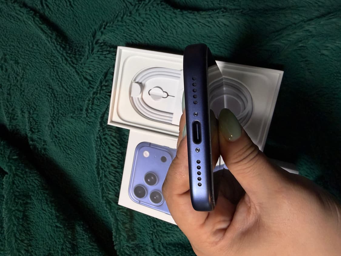 아이폰 17프로 256 딥블루 상품이미지6