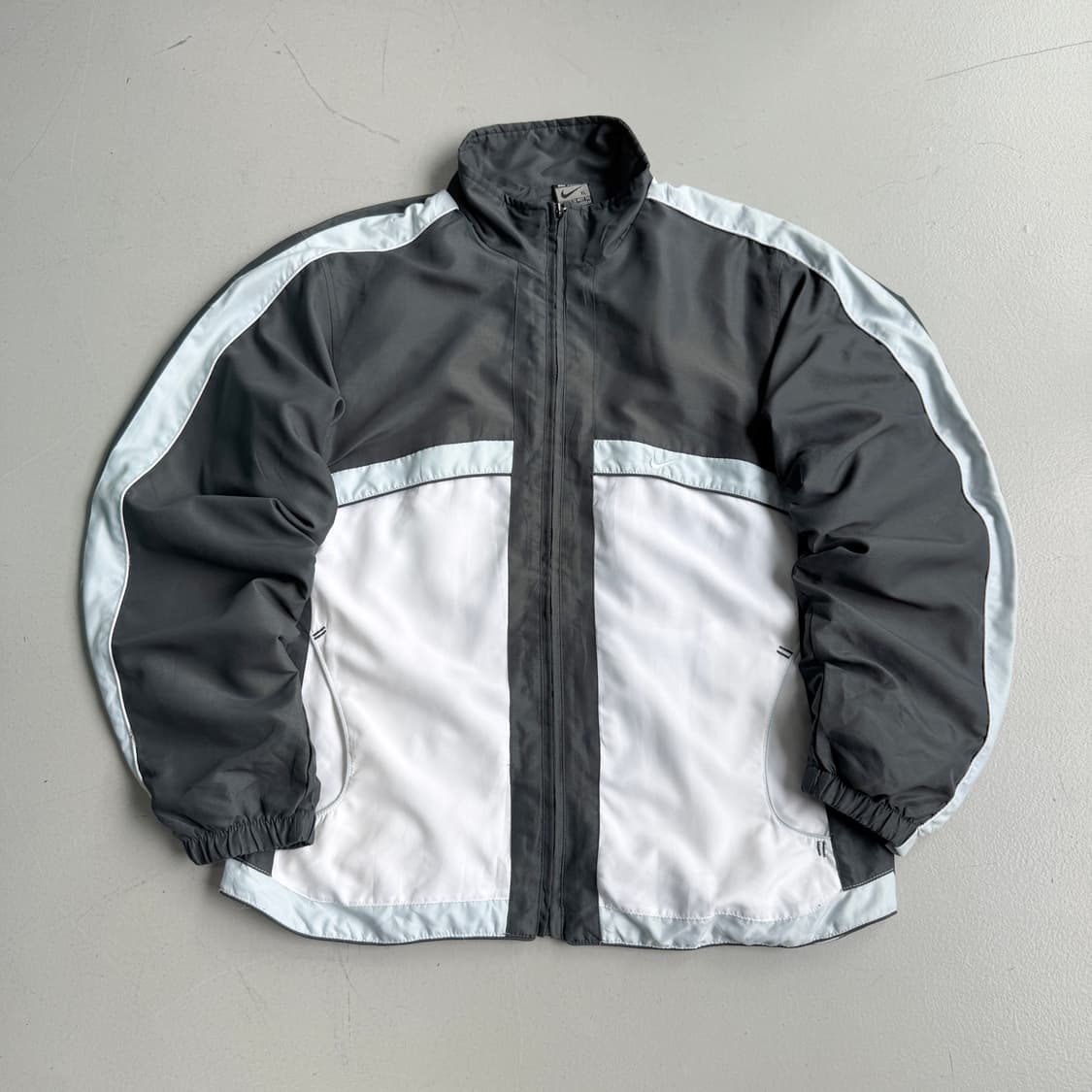 나이키 90s 하늘색 스우시 올드스쿨 바람막이 자켓 상품이미지2