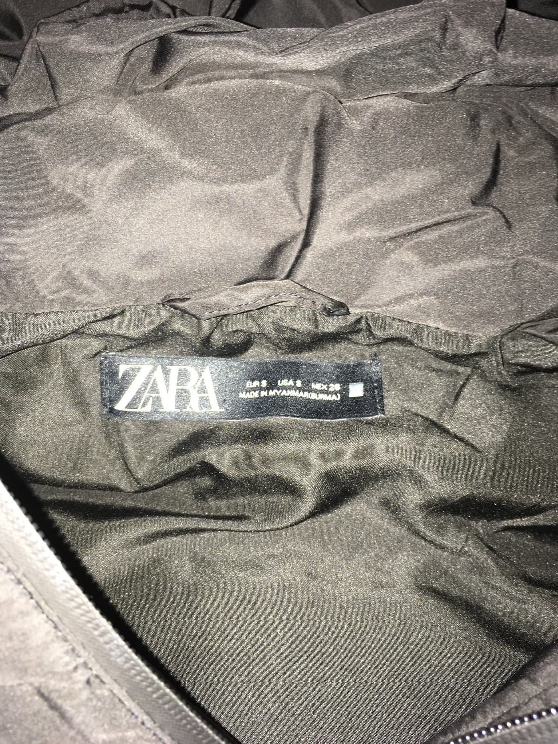 Zara 패딩 베스트 s 상품이미지4
