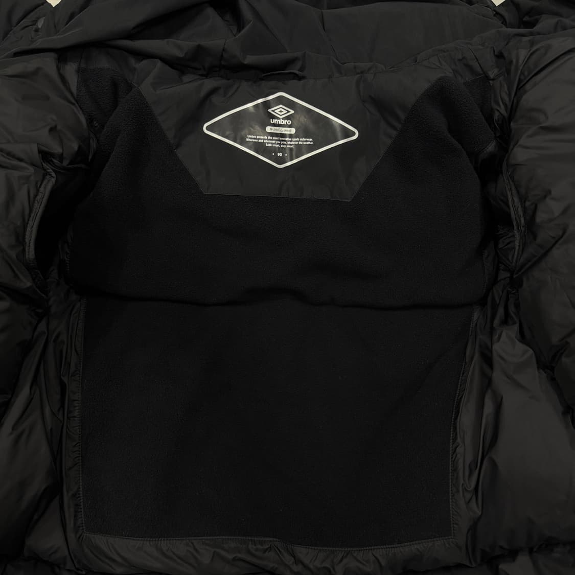 엄브로 폴라텍 헤비 덕다운 후드 숏패딩 블랙 S 90 상품이미지5