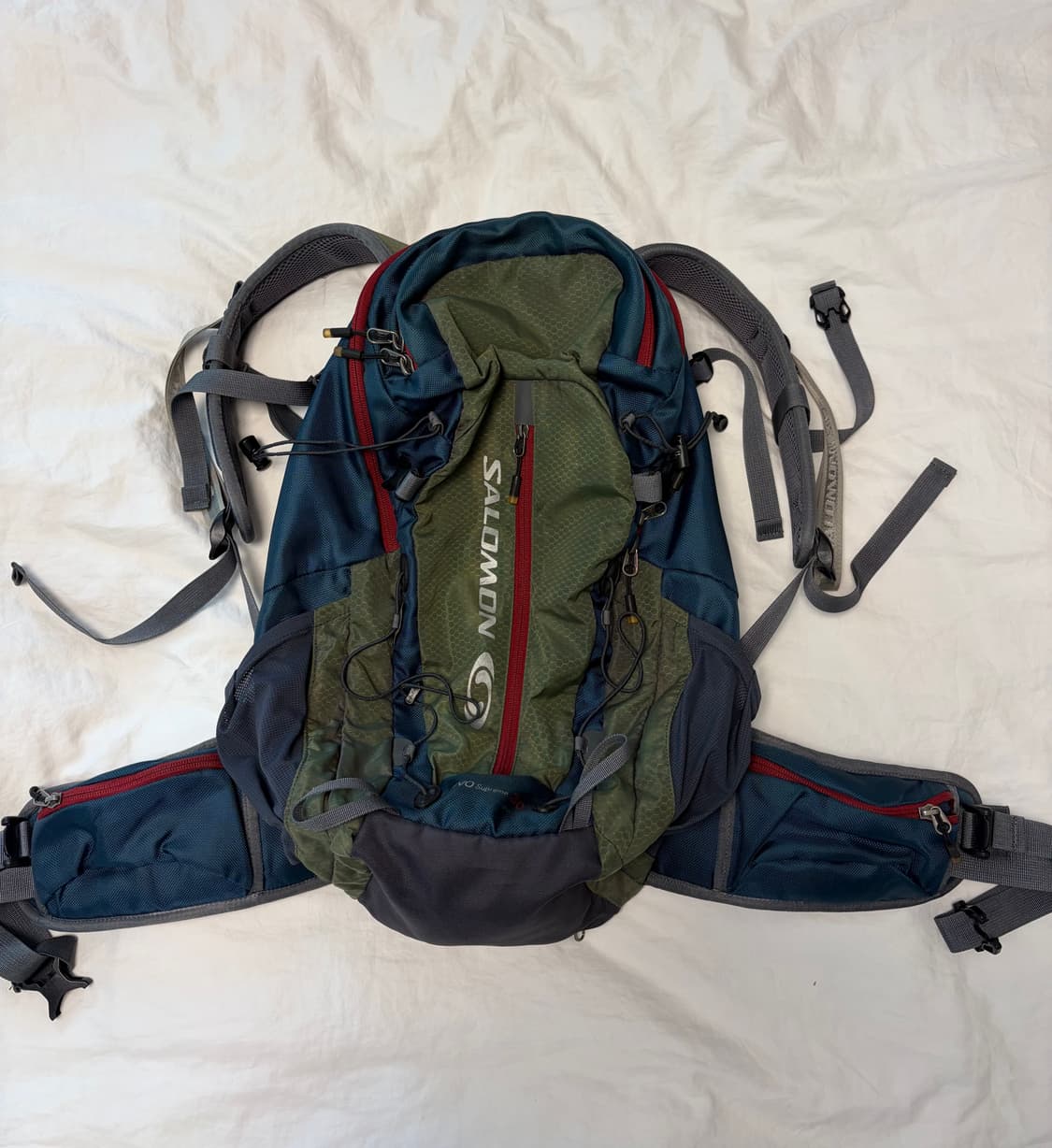 살로몬 등산가방 30L 상품이미지1