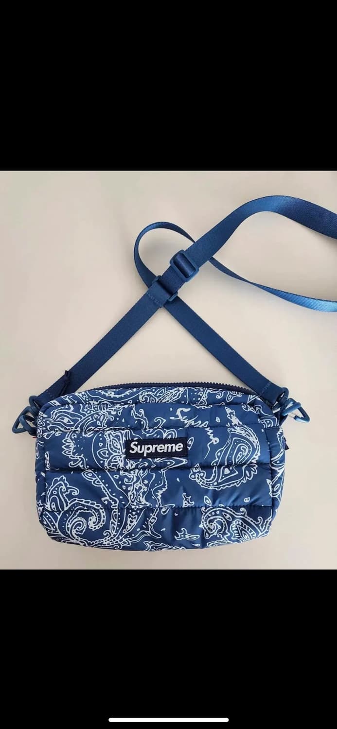 슈프림 퍼퍼 사이드백 블루 페이즐리 22FW 상품이미지6