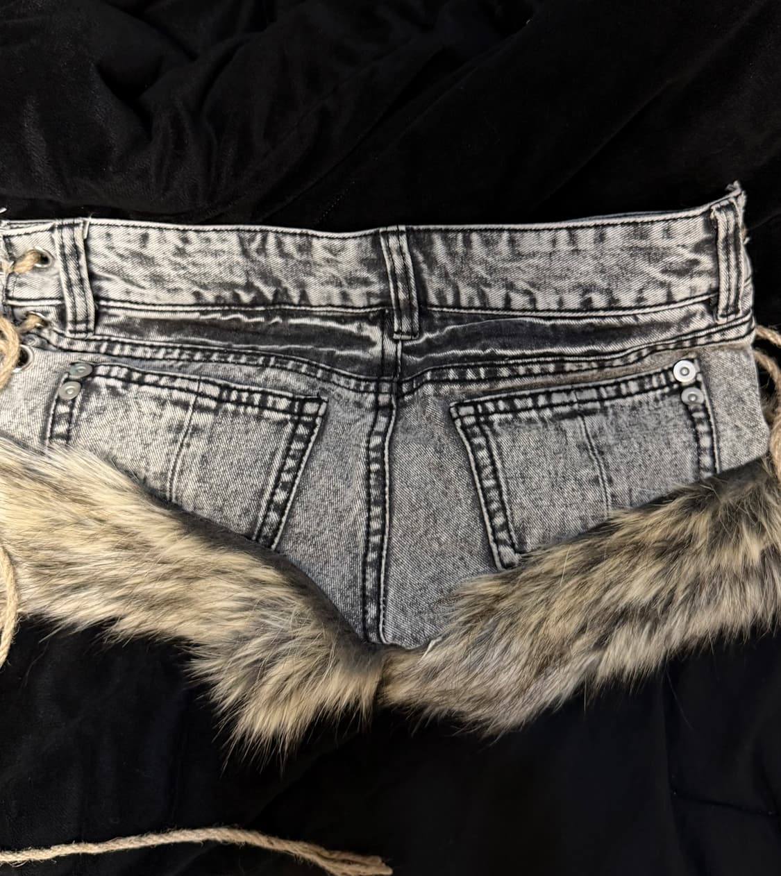 레이어룸 퍼숏팬츠 퍼팬츠 fur shortpants 상품이미지3