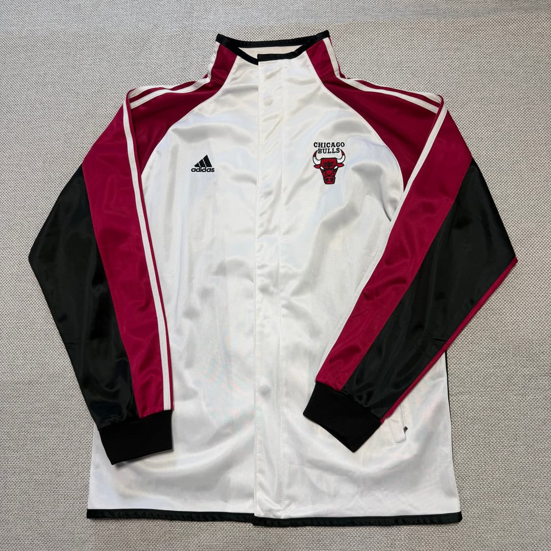 아디다스 시카고 불스 트랙 자켓 상품이미지1