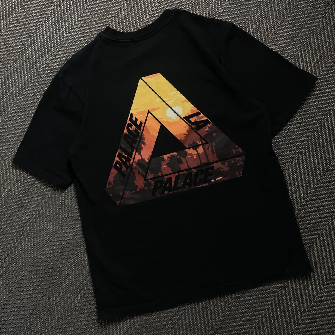 팔라스 트라이 빅로고 반팔 티셔츠 블랙 y 4582 상품이미지1