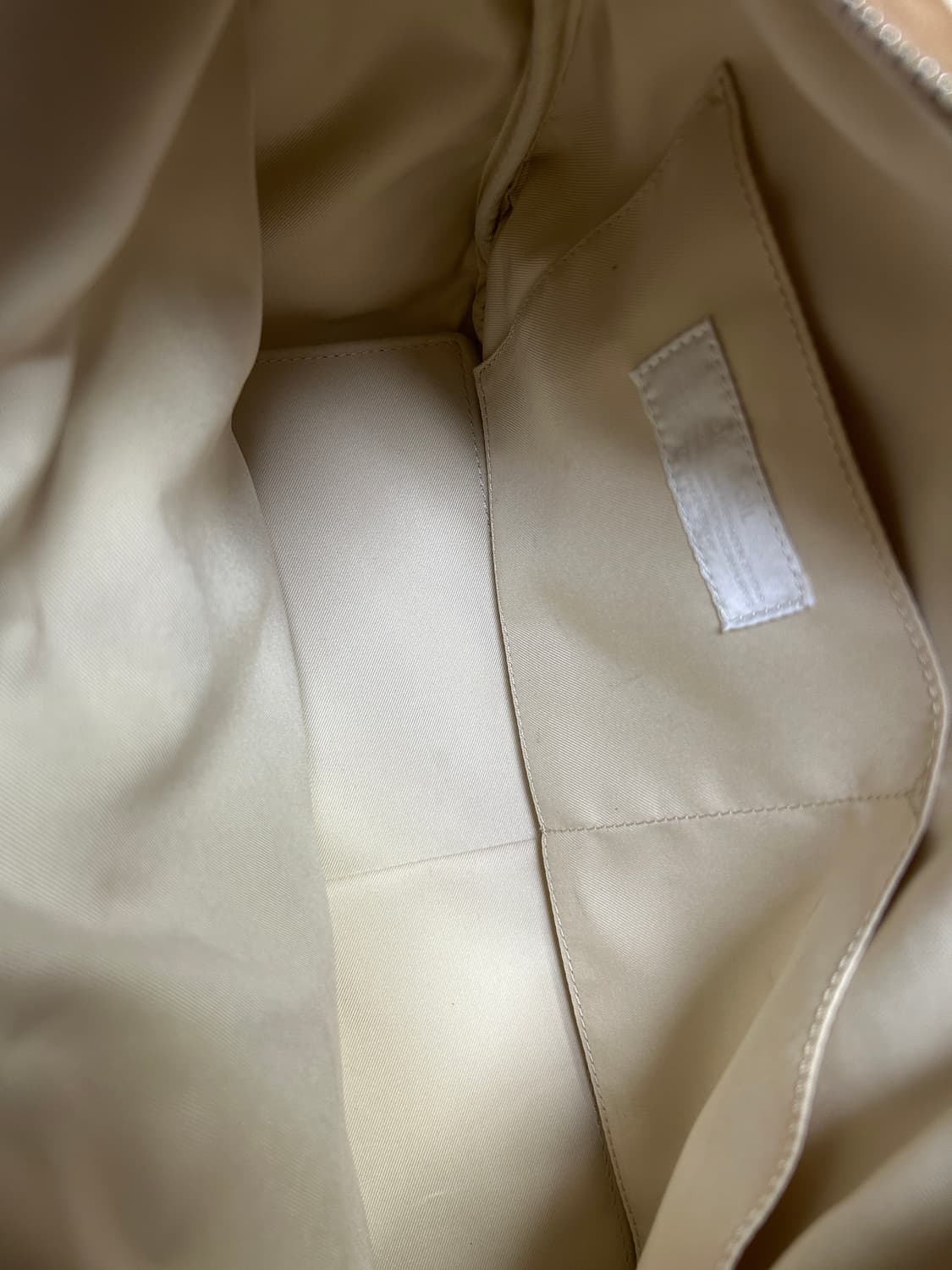 스탠드오일 크로스백  인플루언서 소올 착용 상품이미지4