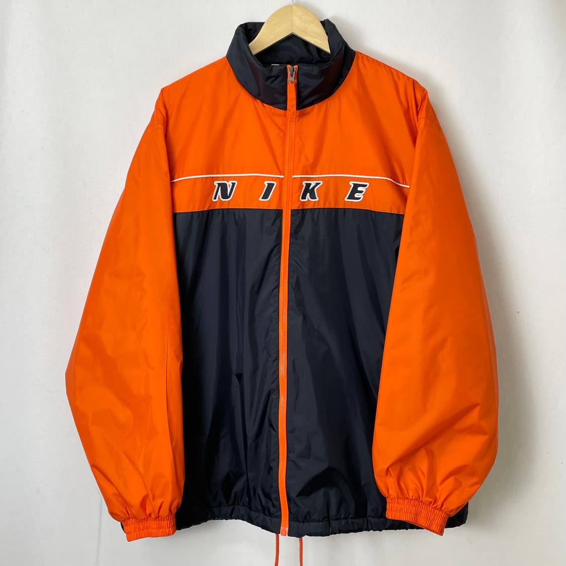 나이키 대장급 바람막이 상품이미지3