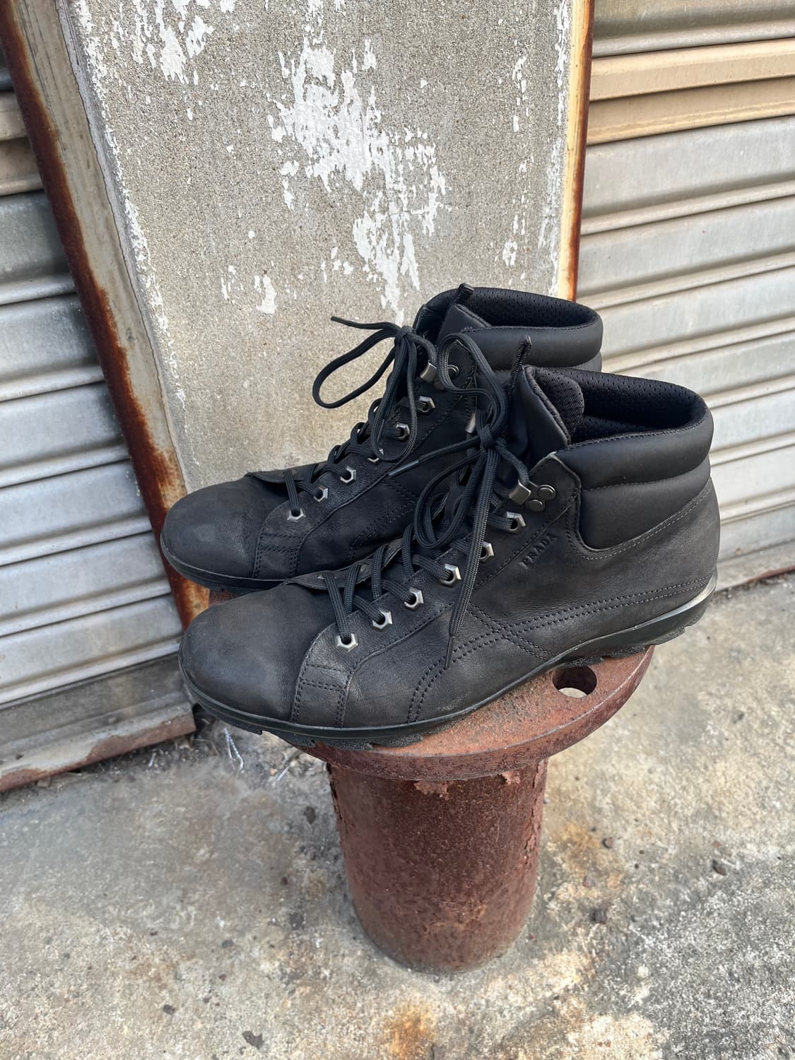 Prada Sports 스웨이드 하이킹 부츠 상품이미지2