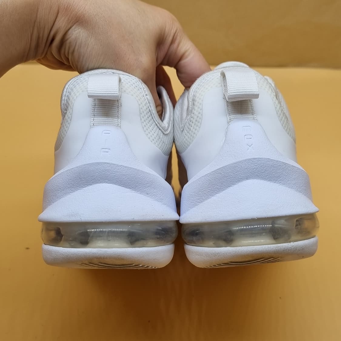 나이키 에어맥스 엑시스 여성운동화235  상품이미지4