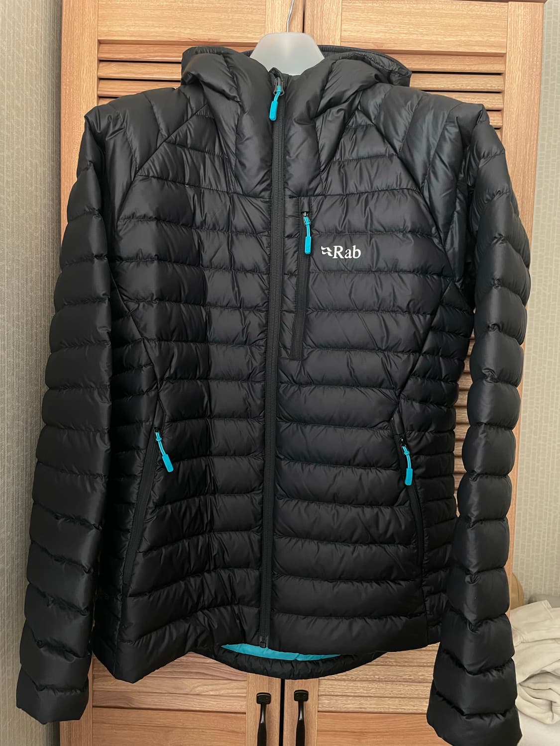 랩 마이크로라이트 알파인 자켓 여성 블랙 상품이미지2