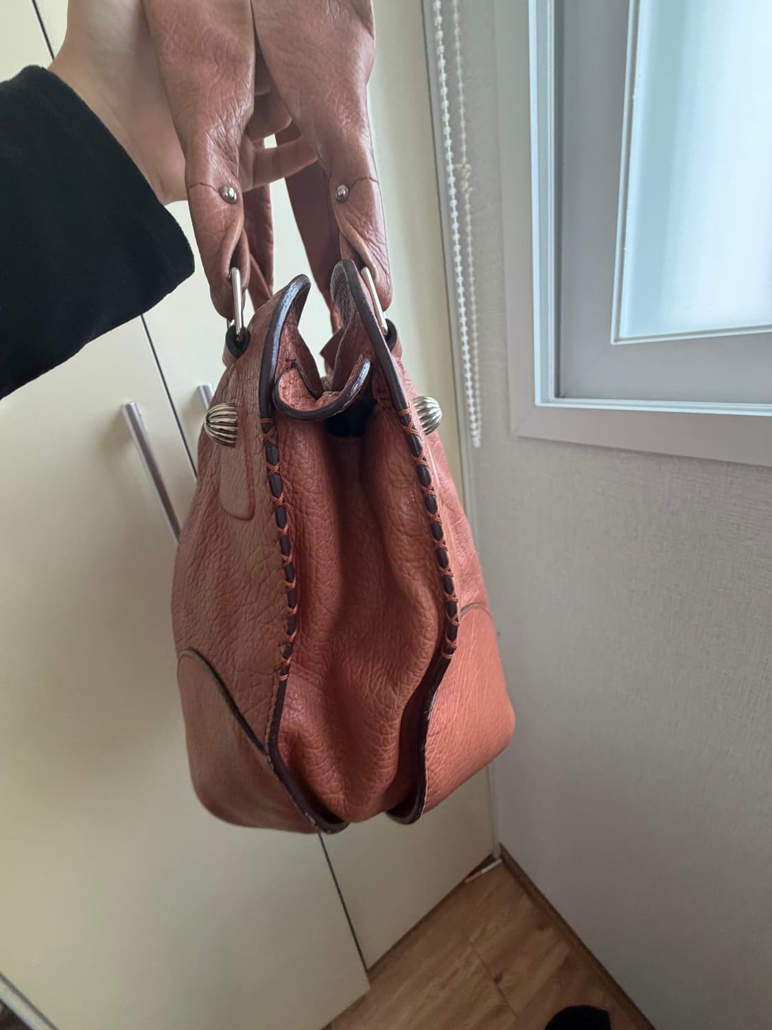 Celine 셀린느 비터스윗 레더 숄더백 브라운 상품이미지5