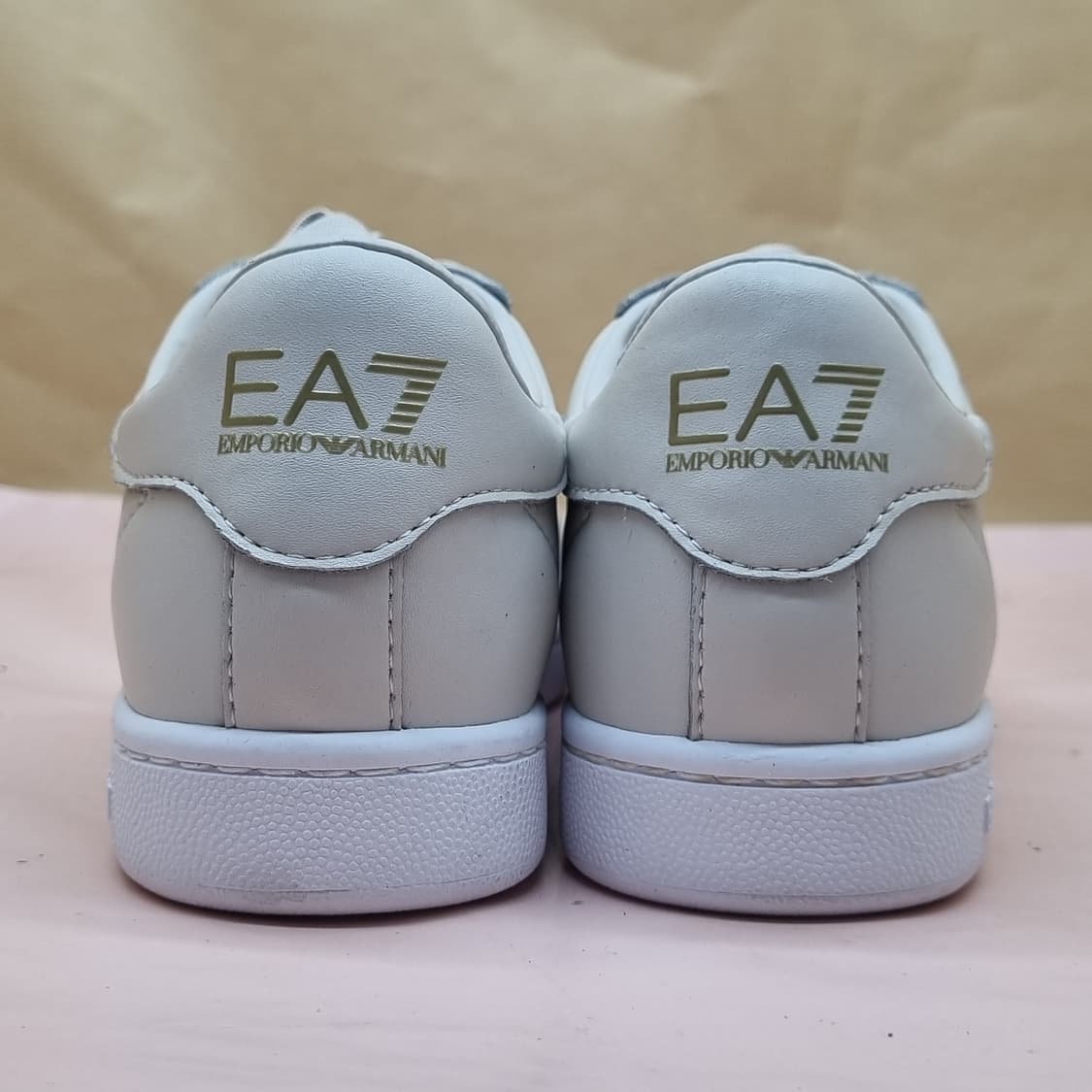 엠포리오 아르마니 스니커즈 220 상품이미지4