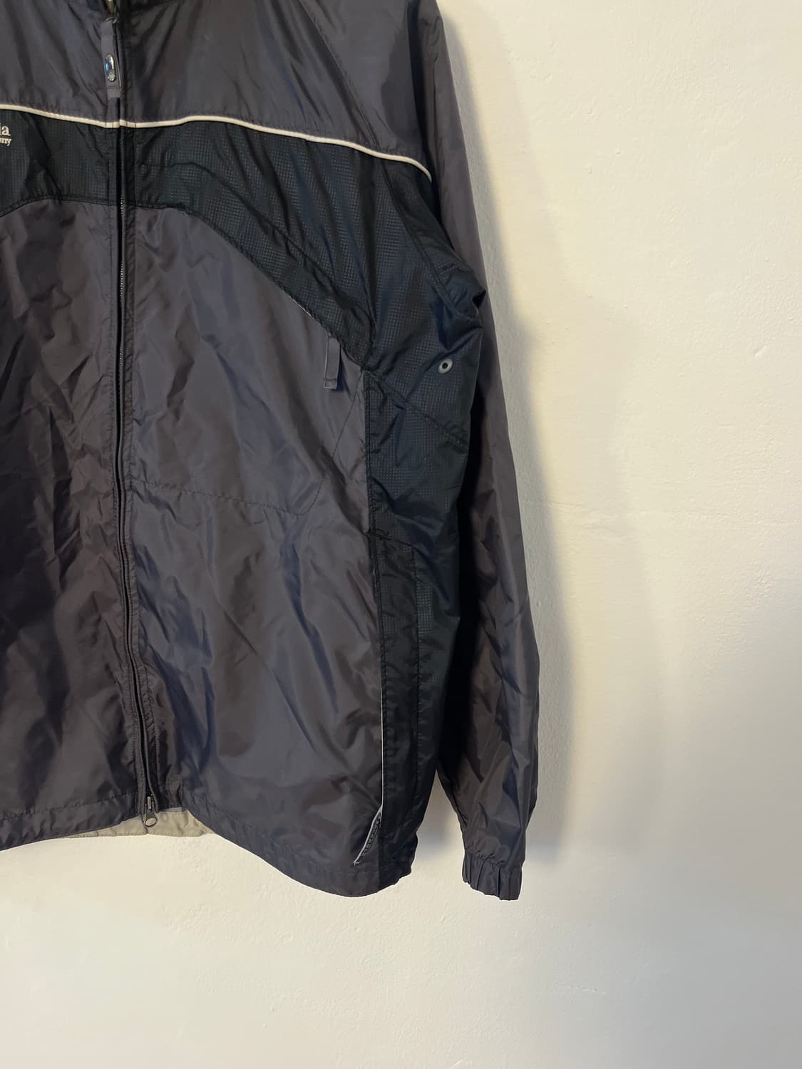 컬럼비아 윈드브레이커  상품이미지4