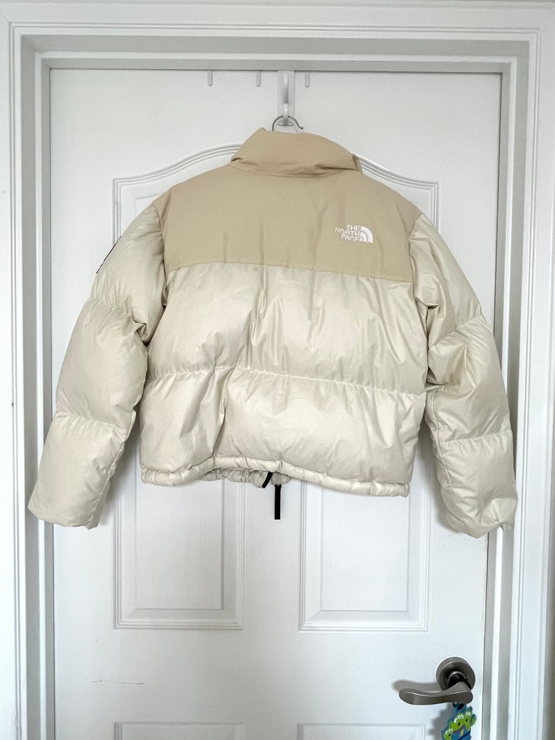노스페이스 화이트 라벨 노벨티 눕시 패딩 / 크림컬러 상품이미지10