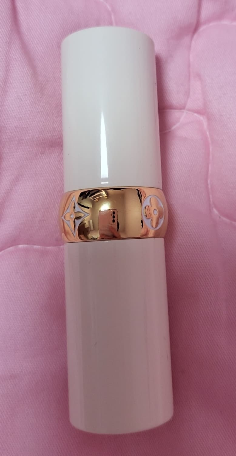 정품)급처새상품!루이비통 LV밤 립밤 공홈가23만원 립스틱 립글로즈 상품이미지3