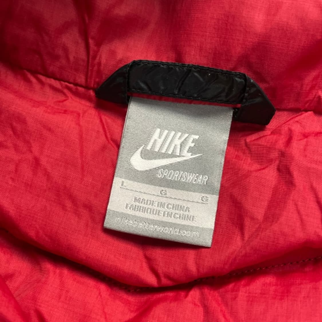 100 나이키 경량패딩  상품이미지3