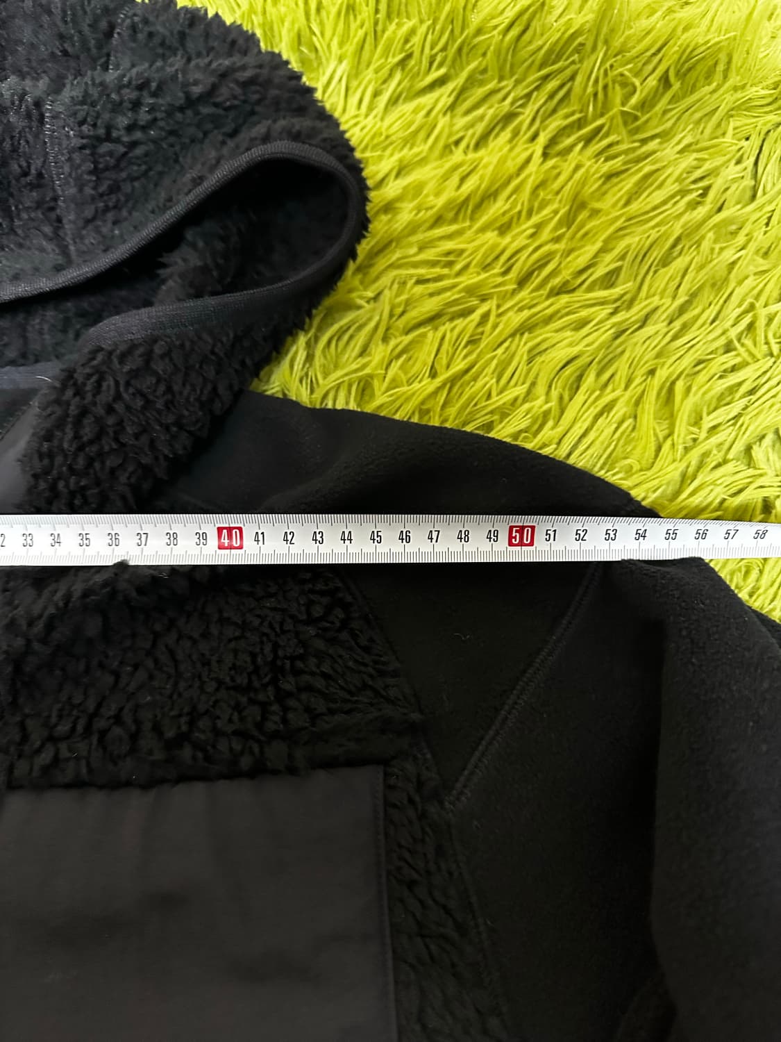 유니클로 화이트마운티니어링 후드 후리스 상품이미지2