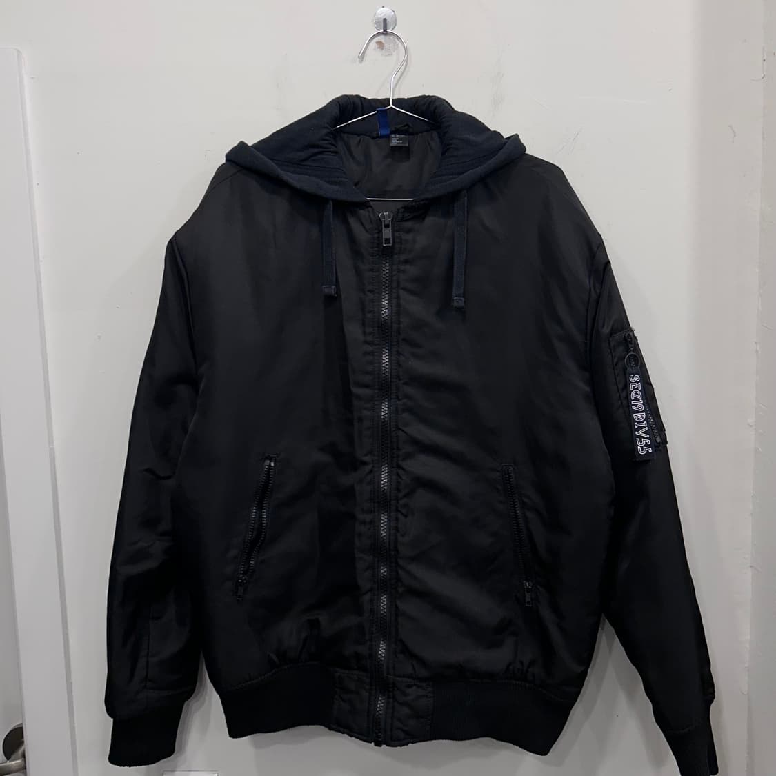 H&M DIVIDED 후디드 ma-1 항공점퍼 상품이미지2