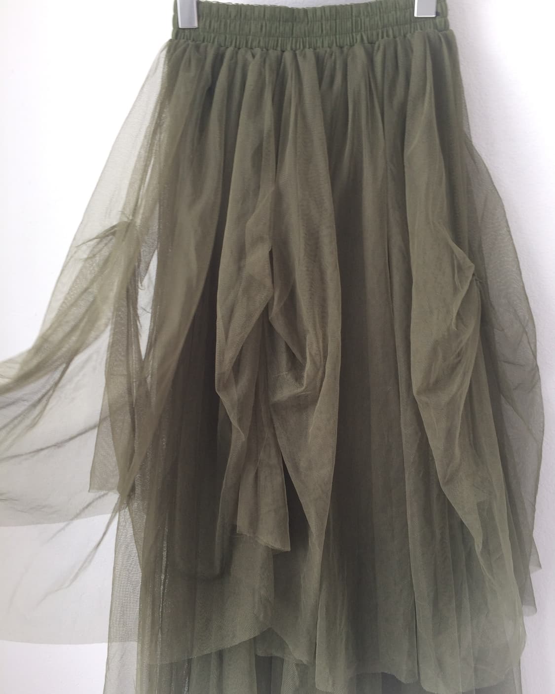 Pin tuck drape point sha long skirt 상품이미지4