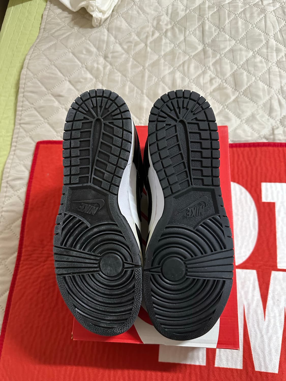 덩크 로우 범고래 300사이즈 상품이미지1