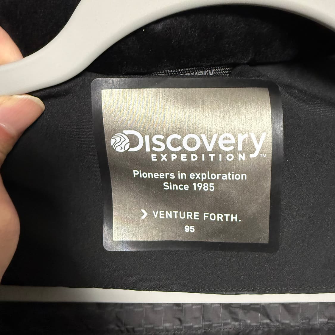 디스커버리 레스터g 구스다운 RDS 숏패딩 95 블랙 상품이미지3