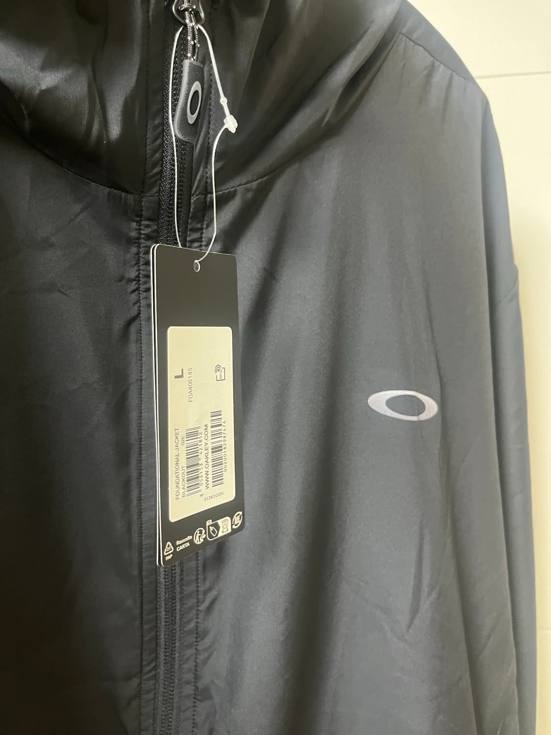 오클리 파운데이셔널 자켓 블랙아웃 L 상품이미지2