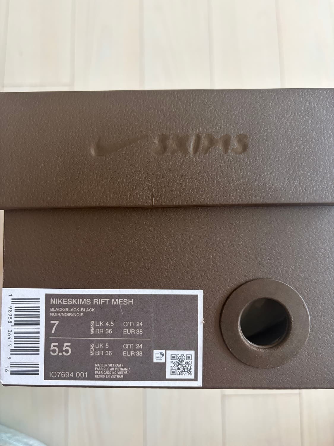 NIKESKIMS RIFT MESH 나이키 스킴즈 리프트 240mm 상품이미지2