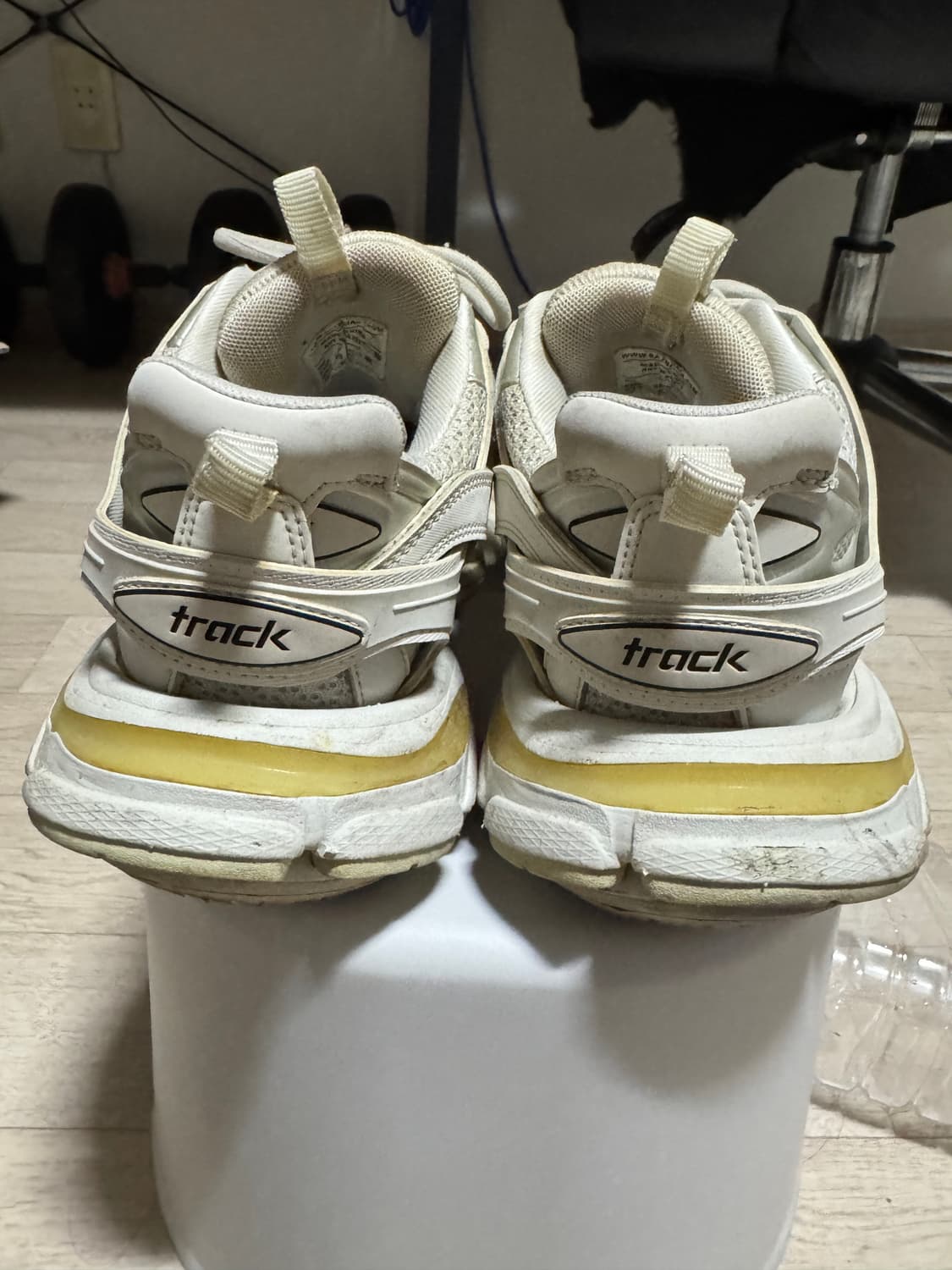 발렌시아가 트랙1 상품이미지3