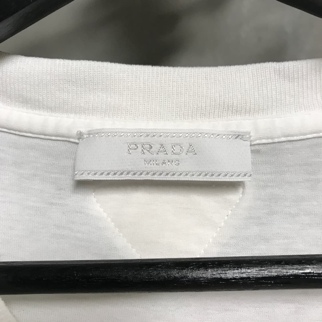프라다 화이트 반팔 티셔츠 XL(W) 상품이미지4