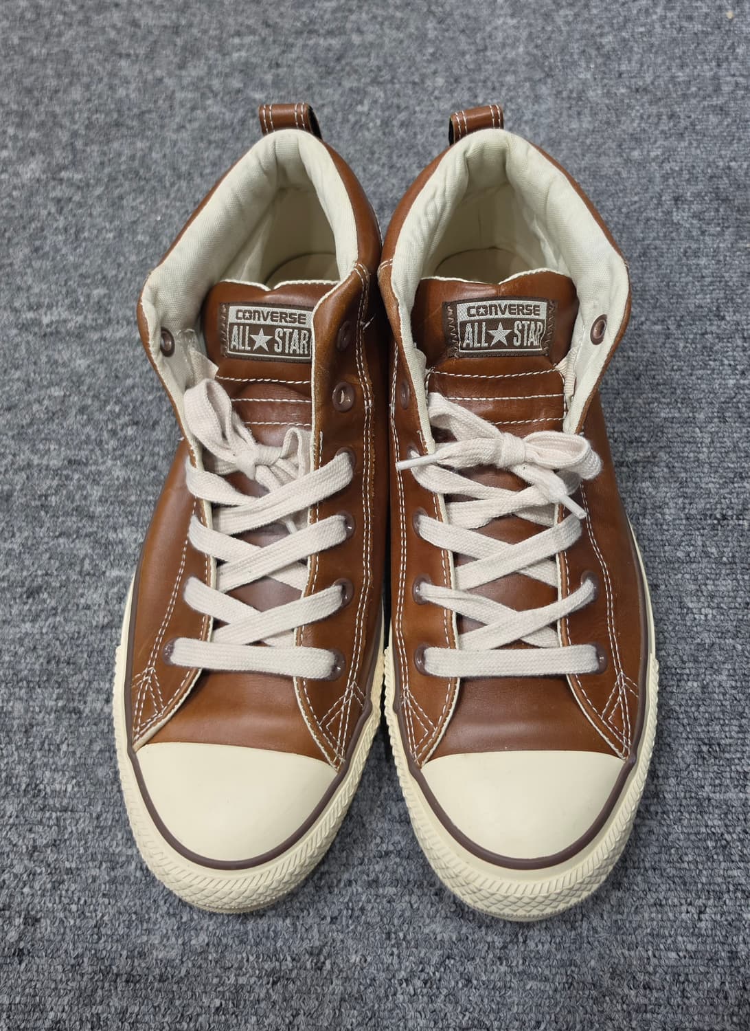 컨버스 척 테일러 올스타 레더 스트리트 미드 파인콘 브라운 270 상품이미지2