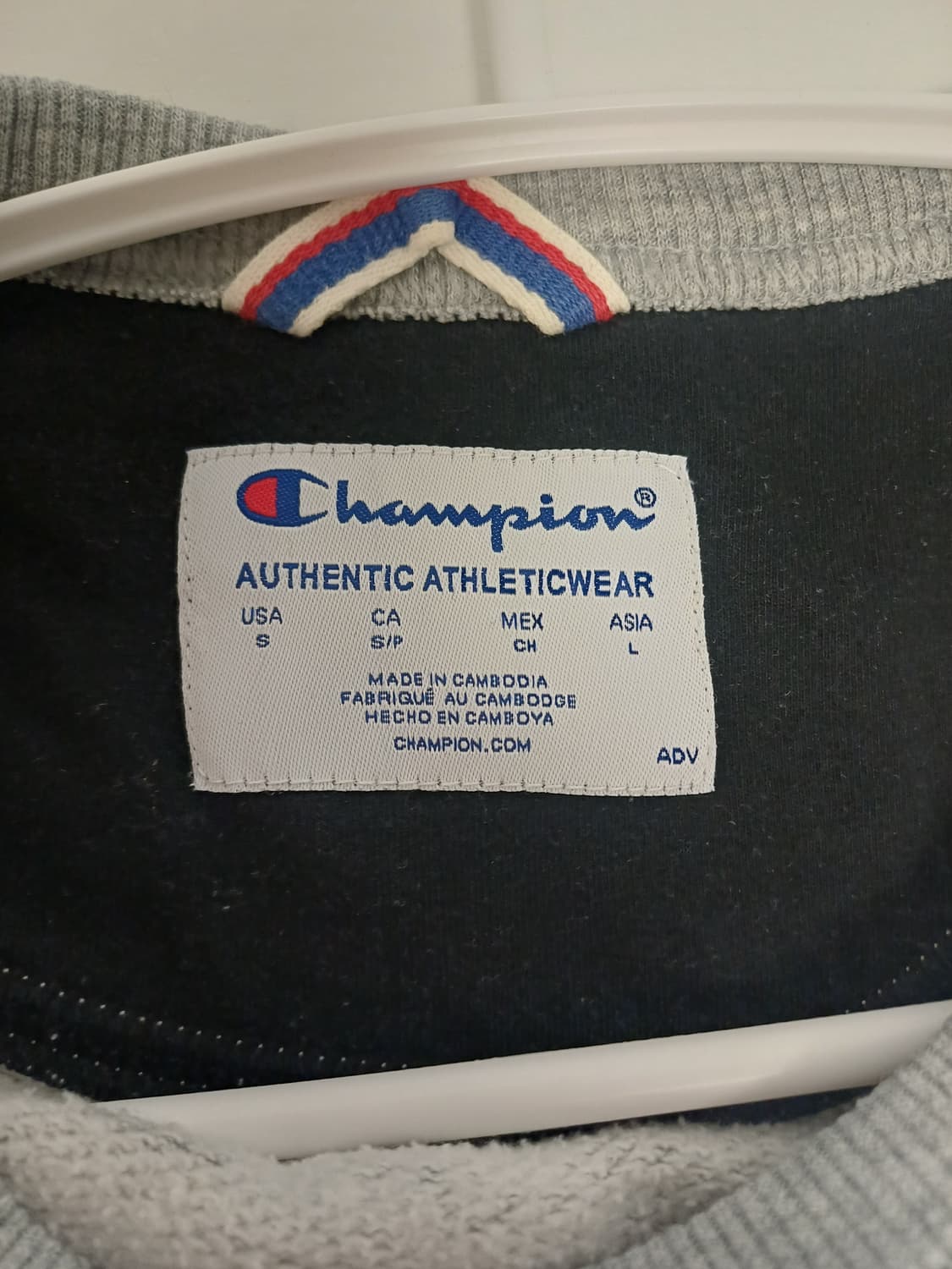 [L] 챔피언 파워블렌드 스크립트 로고 맨투맨 (그레이) 상품이미지3