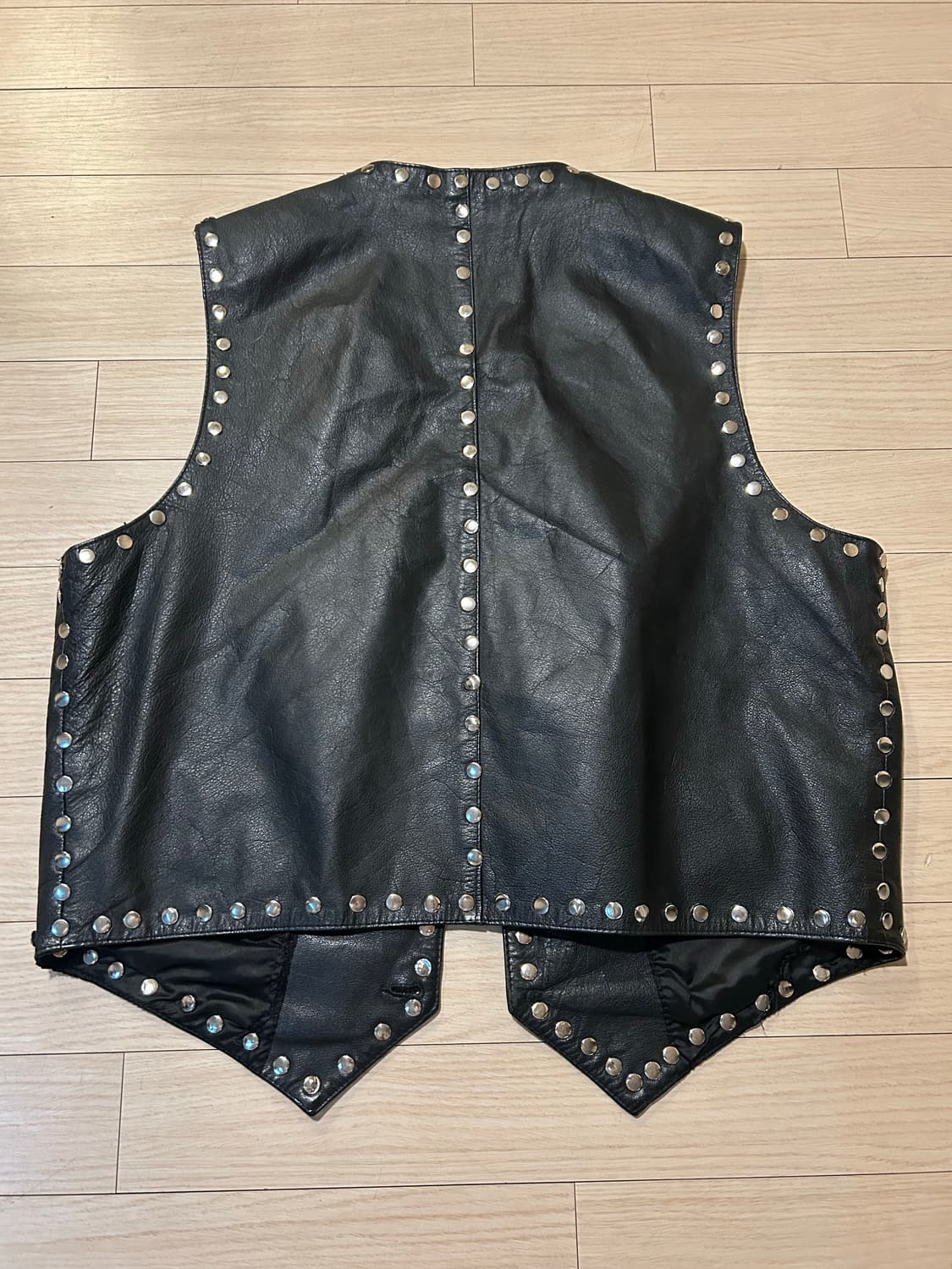 Cow Skin Line Stone Vest 상품이미지8