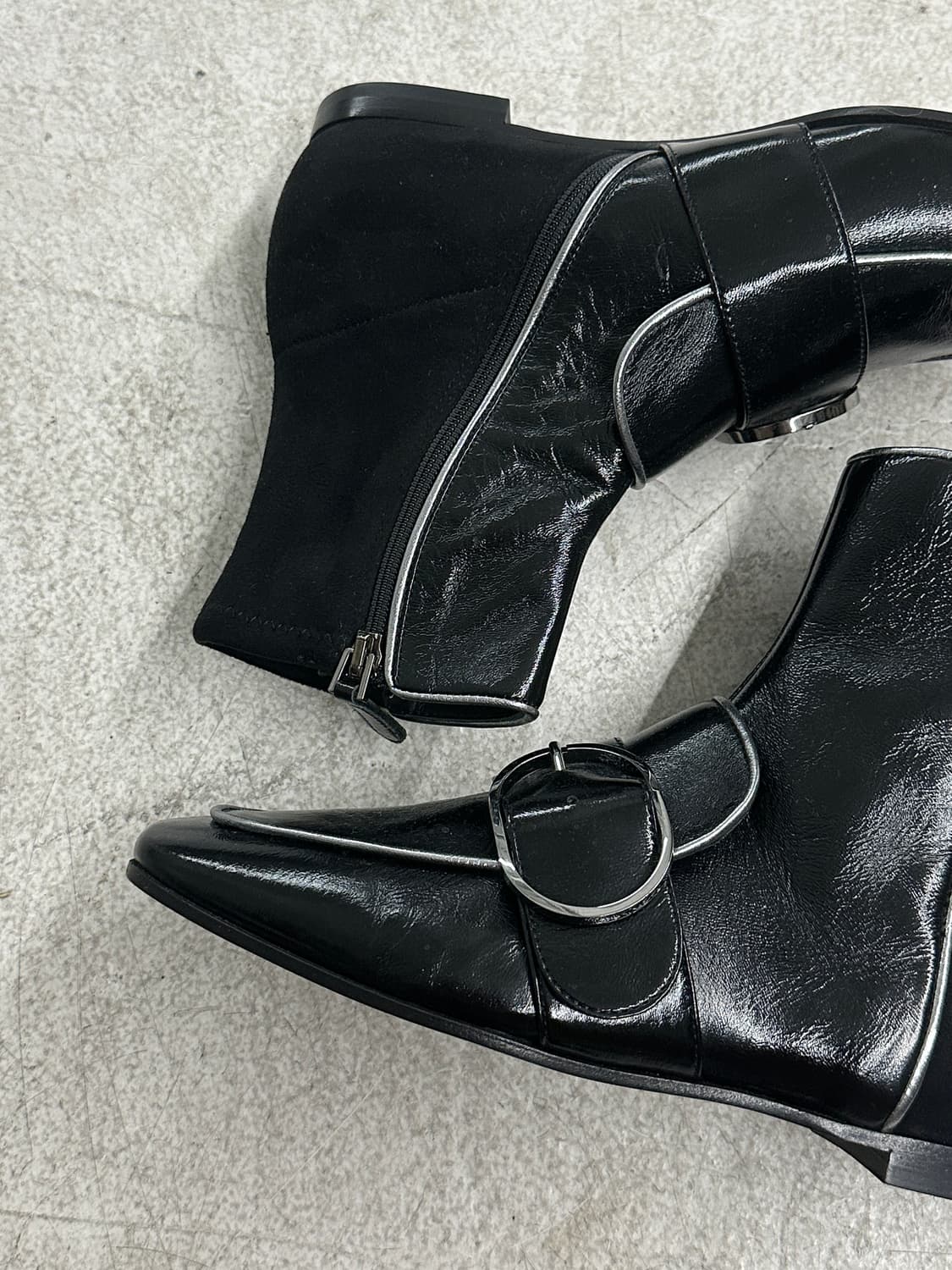 엠포리오 아르마니 벨티드 사이드 지퍼 부츠 상품이미지3