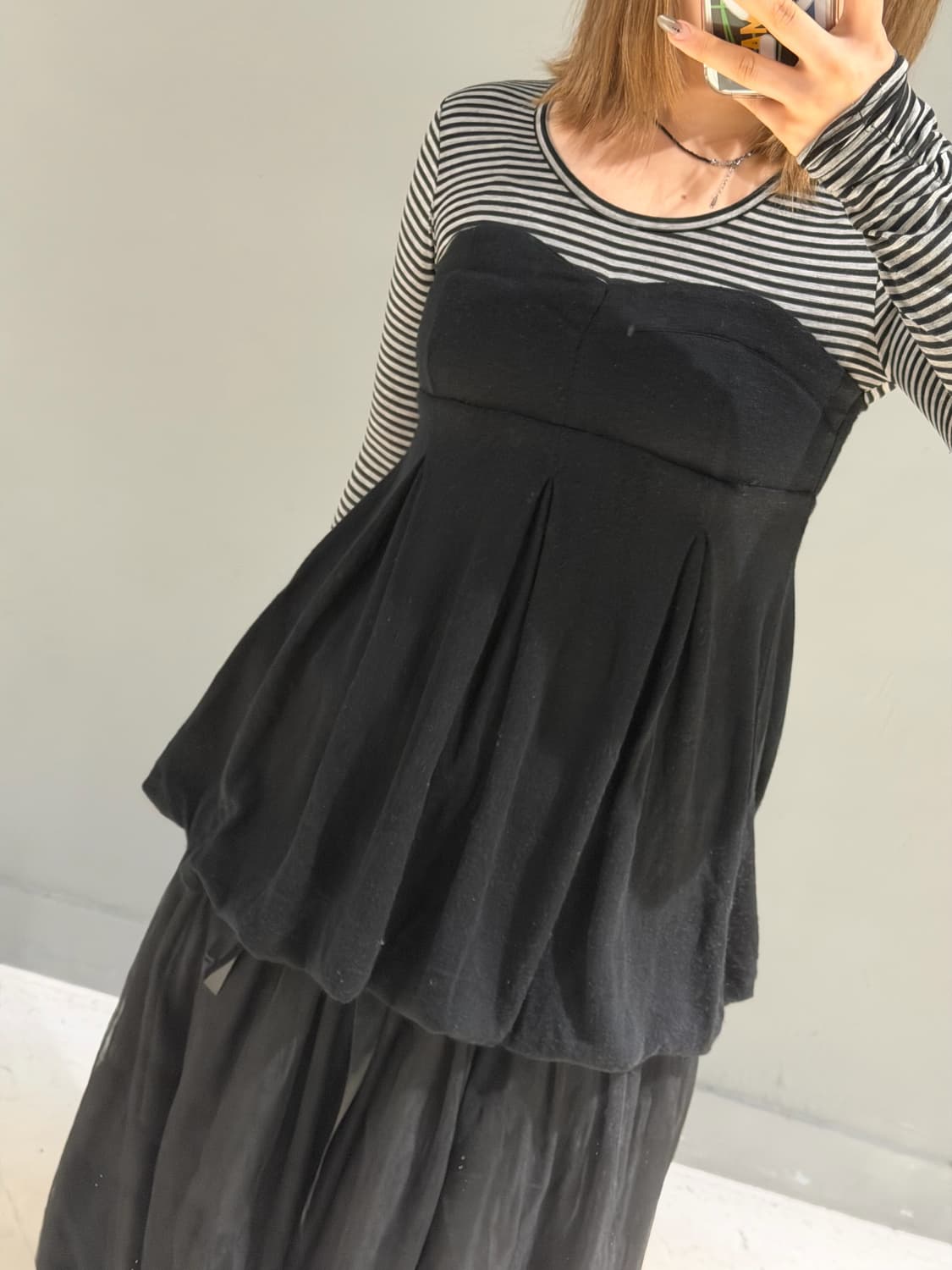 layered design balloon-fit top 상품이미지3