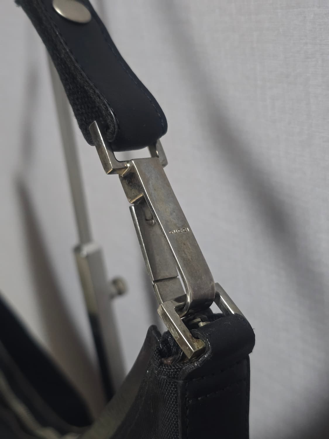 구찌 나일론 레더 콤비 블랙 호보백 상품이미지5