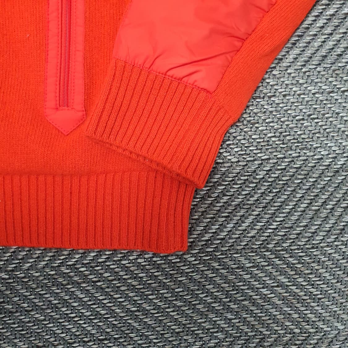 루이까스텔 방풍 울100 스웨터 남자105 상품이미지4