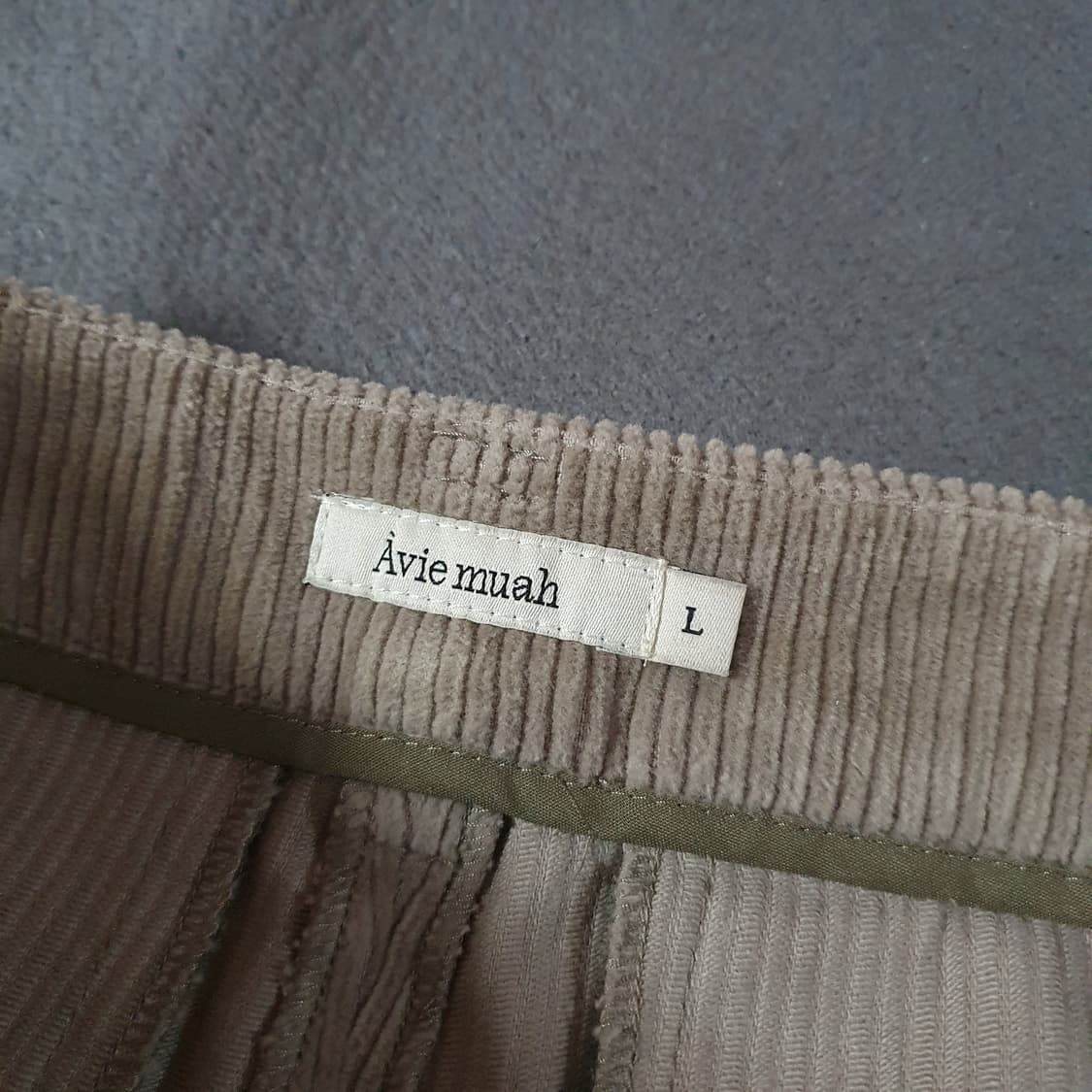 (남녀공용L -33인치) 아비에무아 투턱 코듀로이 와이드 팬츠 상품이미지7