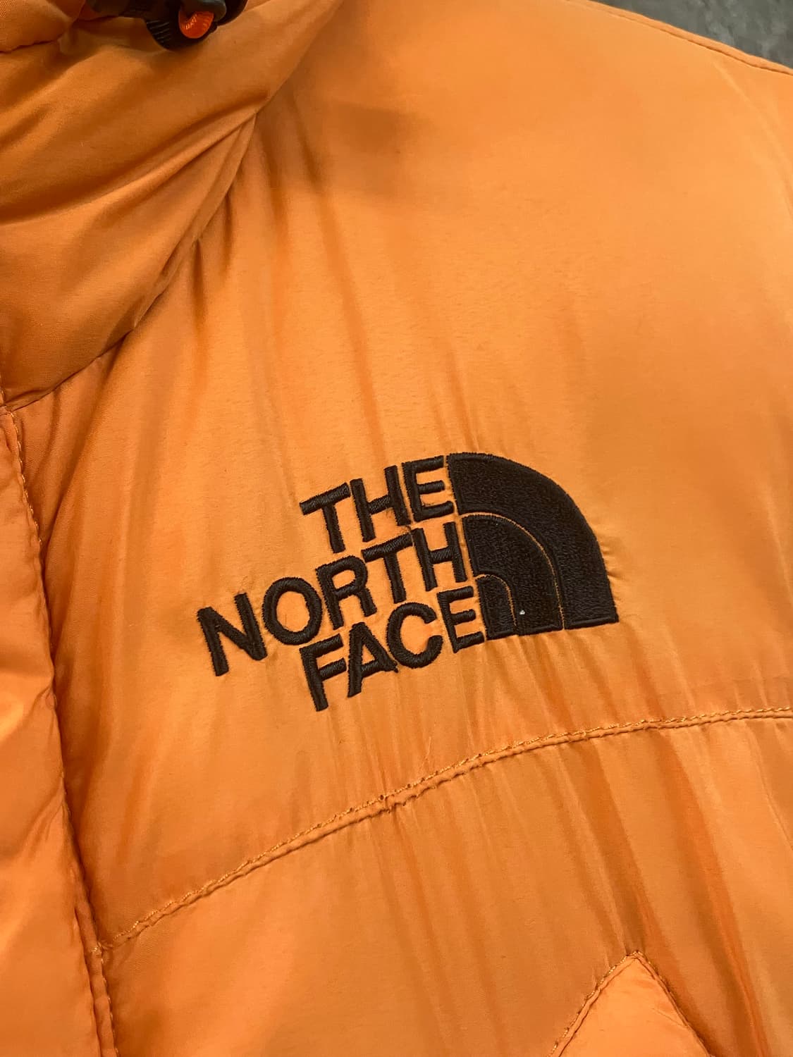 노스페이스 패딩 오렌지 85  #csz2413 상품이미지3