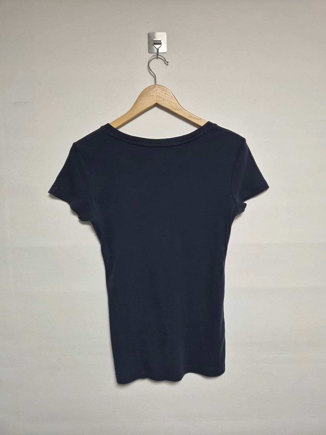 타미힐피거Tommy V넥 티셔츠 S사이즈 - T95 상품이미지2