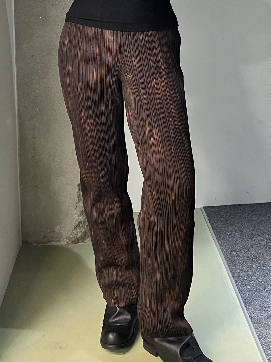 플리츠 플리즈 블리치드 플리츠 팬츠 상품이미지2